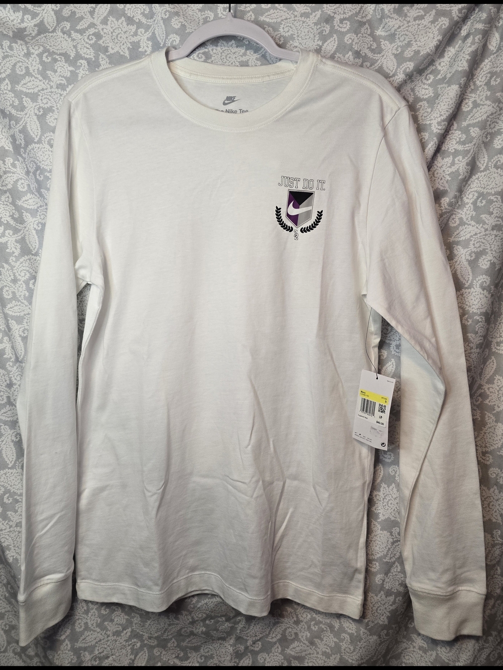 Nike White Long-Sleeve Crew with Purple Crest 'Just Do It' NWT Small